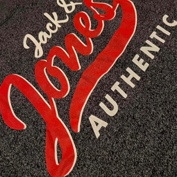 Jack & Jones Designer Fitted Mens Tank Top. Medium - Picture 2 of 3